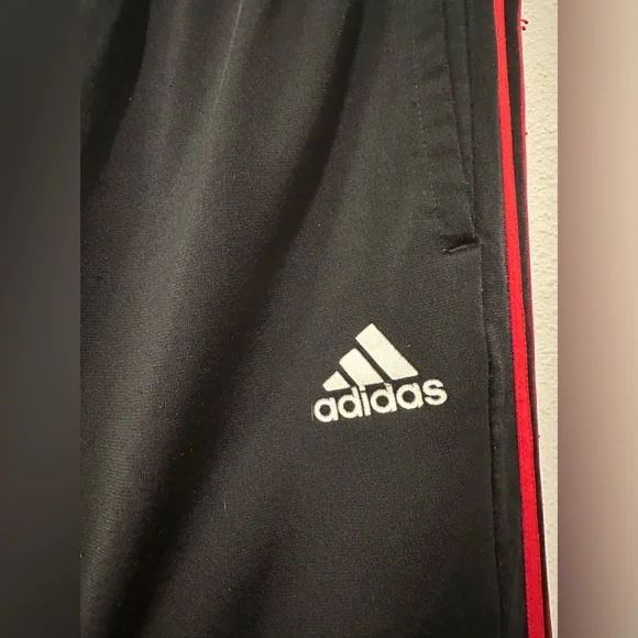 3/$17 Men’s Adidas Black - Red Stripes on the sides Size: S - Picture 3 of 6
